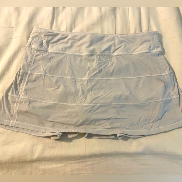 Lululemon pace rival - Picture 1 of 3